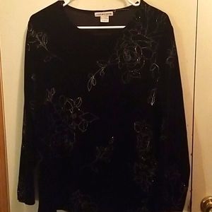 Long Sleeve Velveteen Top with Gold Design